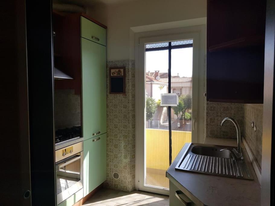 Casa Ellie - Casa Vacanze Con Giardino E Posto Auto Privati Grado Eksteriør bilde