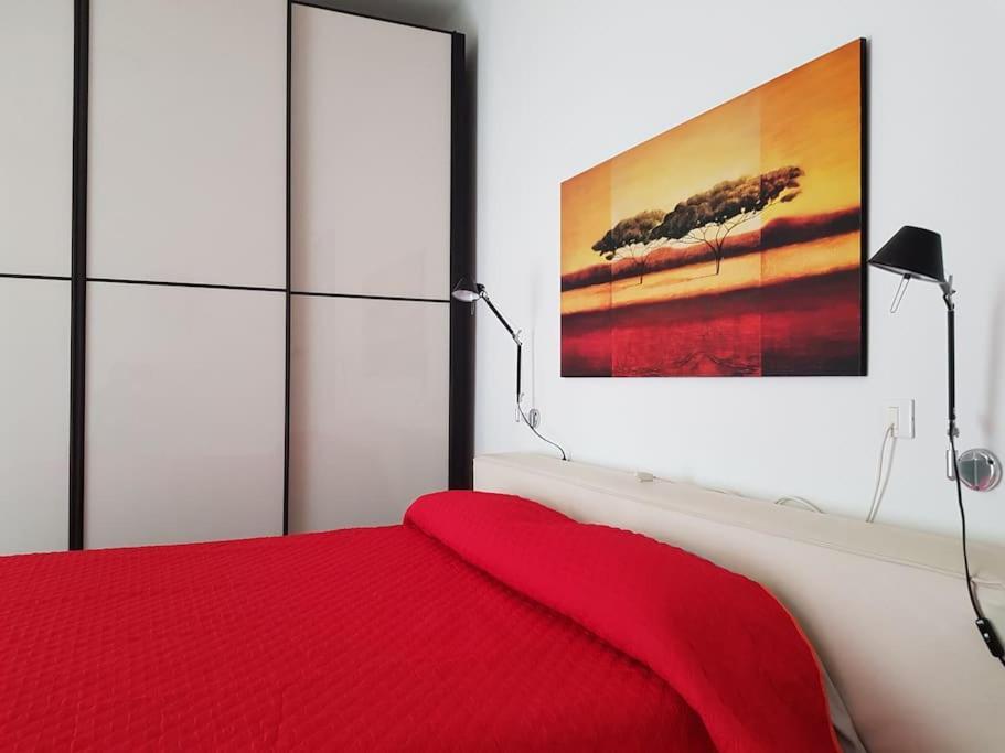 Casa Ellie - Casa Vacanze Con Giardino E Posto Auto Privati Grado Eksteriør bilde